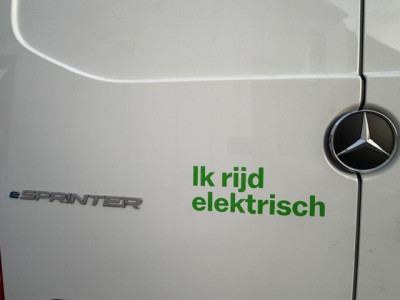 Mercedes-Benz ESprinter 320 L2H2 81kWh 204pk Automaat | VOLLEDIG ELEKTRISCH! foto 6