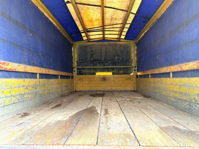 Mercedes-Benz LP 813 D WITH TENT BOX (MANUAL GEARBOX / FULL STEEL SUSPENSION / LOADING PLATFORM / ALUMINIUM SIDE BORDS) foto 9