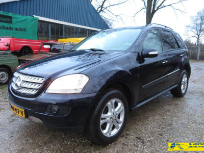 Mercedes-Benz M-Klasse 320 CDI VAN UITVOERING