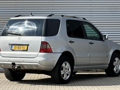 Mercedes-Benz M-klasse ML 270 CDI Grijs kenteken Marge 3500KG trekgewicht foto 7