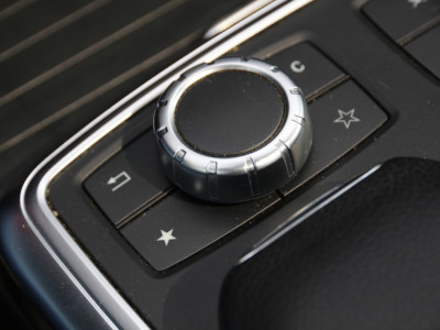 Mercedes-Benz ML 350 CDI | Grijs kenteken | Luchtvering | Schuifdak | 3.5t trekgewicht.. 20