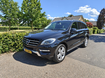 Mercedes-Benz ML 250 BLUETEC 4MATIC CLIMA/NAVI BJ 2015