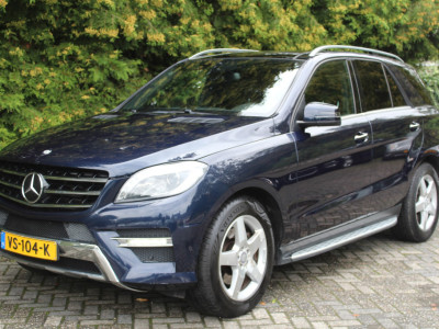 Mercedes-Benz ML 350 BLUETEC 4MATIC 259PK Automaat Grijs Kenteken Panoramadak| Trekhaak | Parkeercamera | Memory | Leder foto 8