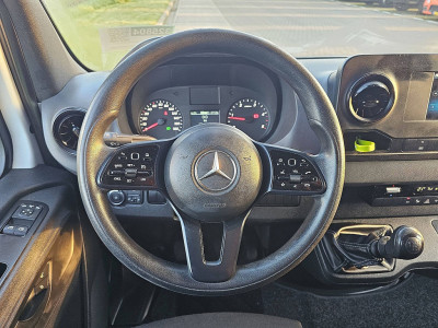 Mercedes-Benz SPRINTER 211 L2H1 Euro6 Mbux AC! 11