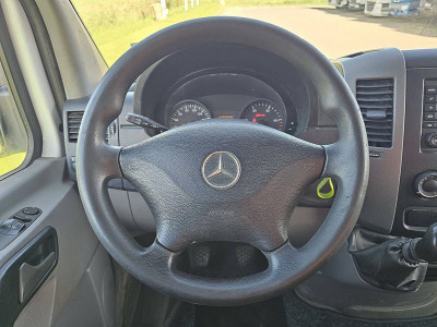 Mercedes-Benz SPRINTER 213 foto 11