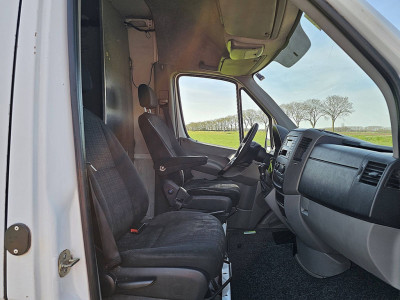 Mercedes-Benz SPRINTER 310 L3H2 Maxi Post NL Inrichting Automaat Euro5 95 PK! foto 7