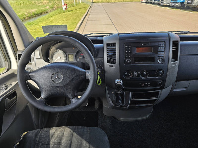Mercedes-Benz SPRINTER 310 L3H2 Maxi Post NL Inrichting Automaat Euro5 95 PK! foto 8