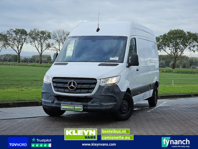 Mercedes-Benz SPRINTER 311