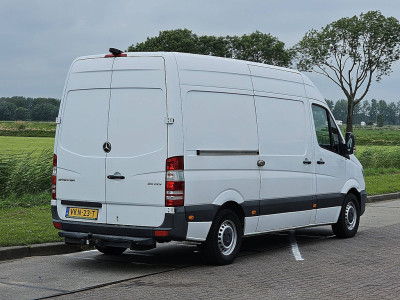 Mercedes-Benz SPRINTER 311 3