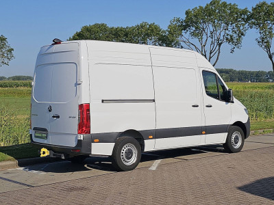 Mercedes-Benz SPRINTER 311 L2H2 MBUX10 RDW 3