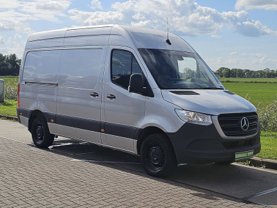 Mercedes-Benz SPRINTER 314 L2H2 RWD Mbux Euro6 3-Zits/ Leer Trekhaak Camera Euro6! foto 5