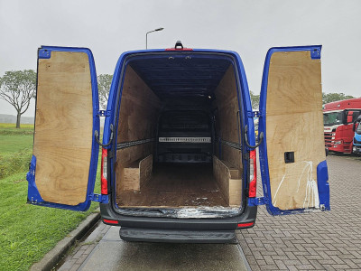 Mercedes-Benz SPRINTER 315 CDI AUT. L3H2 foto 12