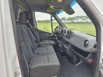 Mercedes-Benz SPRINTER 315 L2H1 RWD Mbux AC 7