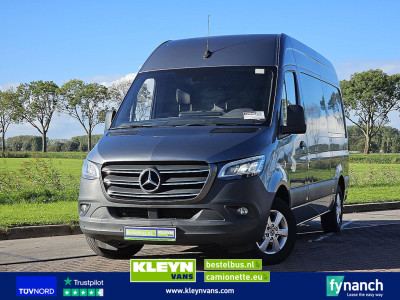 Mercedes-Benz SPRINTER 315 L2H2 LED Mbux Camera 150Pk RWD-Achterwielaandrijving BPM-Vrij Lm-Velgen!