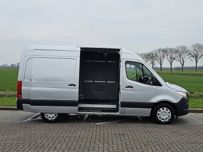 Mercedes-Benz SPRINTER 315 L2H2 RWD Mbux 15