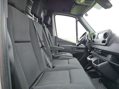 Mercedes-Benz SPRINTER 315 L2H2 RWD Mbux 7