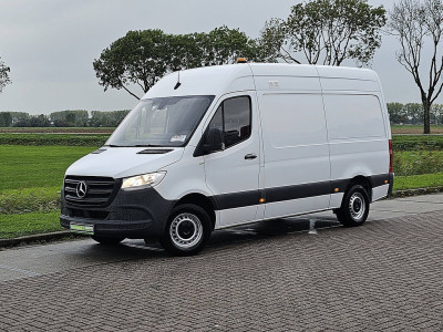 Mercedes-Benz SPRINTER 315 L2H2 Wp-Inrichting RWD Camera Mbux Euro6 3-Zits CarPlay Mf-Stuurwiel 1e Eigenaar Oh-Historie! foto 2