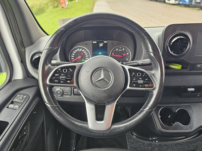 Mercedes-Benz SPRINTER 315 L3H2 Automaat MBUX foto 12