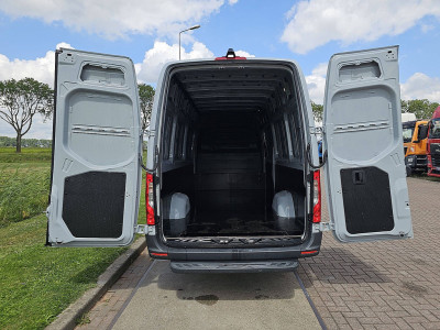 Mercedes-Benz SPRINTER 315 L3H2 Maxi LED Mbux! 12