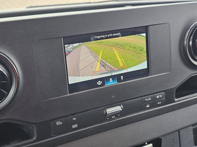 Mercedes-Benz SPRINTER 316 CDI AUT. L2H2 LED 15