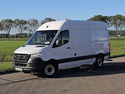 Mercedes-Benz SPRINTER 316 L2H2 RWD 3.5t-Trekhaak Mbux Navi Camera WP-Inrichting 3 Zits Airco Euro6 163 PK! foto 2