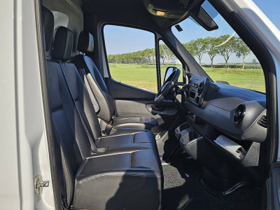 Mercedes-Benz SPRINTER 317 Bakwagen Laadklep! foto 7