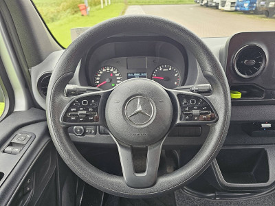 Mercedes-Benz SPRINTER 317 Bakwagen Laadklep Spoiler Automaat Mbux Navi 170Pk Euro6 BPM-Vrij Oh-historie 1e Eigenaar! foto 12