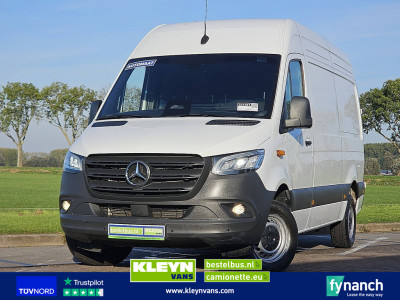 Mercedes-Benz SPRINTER 317 L2H2 | Automaat | LED | MBUX10 |  Navi | Airco | Mtf-stuurwiel | 3zits | Cruise Control |