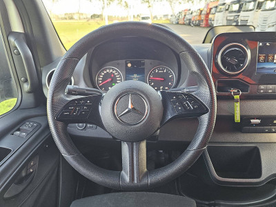 Mercedes-Benz SPRINTER 317 L2H2 | Automaat | LED | MBUX10 |  Navi | Airco | Mtf-stuurwiel | 3zits | Cruise Control | foto 10