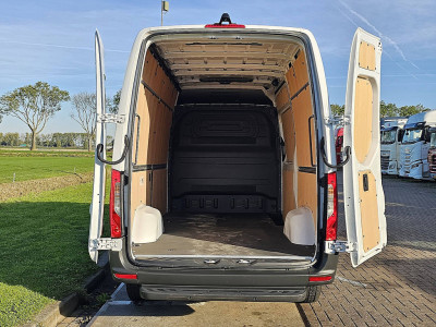 Mercedes-Benz SPRINTER 317 L2H2 | Automaat | LED | MBUX10 |  Navi | Airco | Mtf-stuurwiel | 3zits | Cruise Control | foto 14