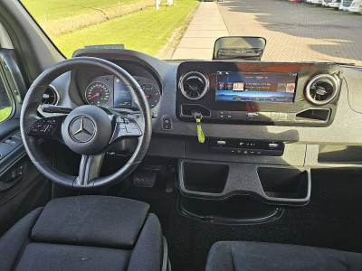 Mercedes-Benz SPRINTER 317 L2H2 | Automaat | LED | MBUX10 |  Navi | Airco | Mtf-stuurwiel | 3zits | Cruise Control | foto 8
