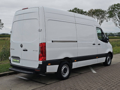 Mercedes-Benz SPRINTER 317 L2H2 Automaat Mbux foto 3