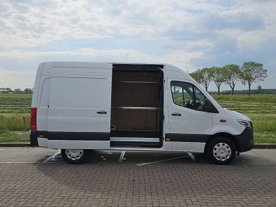 Mercedes-Benz SPRINTER 317 L2H2 LED Mbux10 15