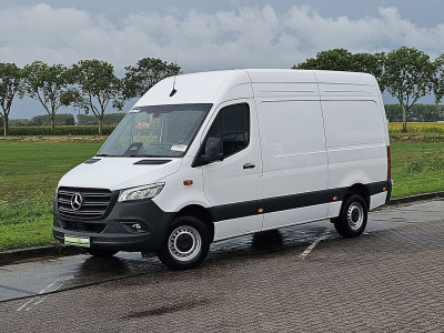 Mercedes-Benz SPRINTER 317 L2H2 LED Mbux10 foto 2