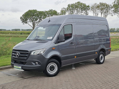 Mercedes-Benz SPRINTER 317 L2H2 LED Mbux10 foto 2