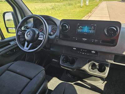 Mercedes-Benz SPRINTER 317 L2H2 LED Mbux RWD! 8