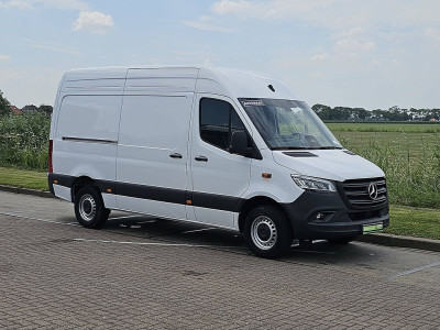 Mercedes-Benz SPRINTER 317 L2H2 LED RWD Mbux10 5