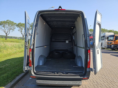 Mercedes-Benz SPRINTER 317 L2H2 Mbux Automaat 13