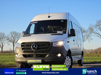 Mercedes-Benz SPRINTER 317 L2H2 Mbux RWD!