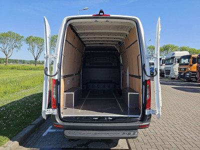 Mercedes-Benz SPRINTER 317 L2H2 Mbux RWD Euro6! 14