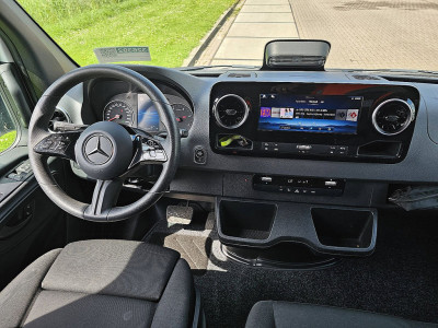 Mercedes-Benz SPRINTER 317 L2H2 Mbux RWD Euro6! 8