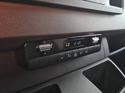 Mercedes-Benz SPRINTER 317 L2H2 RWD Automaat Airco Mbux Camera Cruise Control Apple Carplay Parkeersensoren 3 Zits Euro6 170 PK! foto 10
