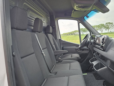 Mercedes-Benz SPRINTER 317 L2H2 RWD Mbux Autom! 7