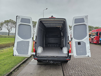 Mercedes-Benz SPRINTER 317 L2H2 RWD Trekhaak Airco Camera Mbux Apple Carplay Euro6 170 PK! foto 12