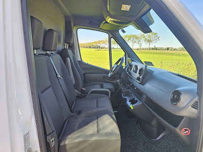 Mercedes-Benz SPRINTER 317 L3 Bakwagen Laadklep Spoiler Mbux Navi Airco 3 Zits Cruise Control Camera Euro6 170 PK! foto 7