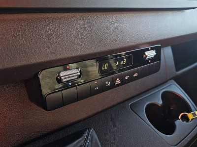 Mercedes-Benz SPRINTER 317 L3 Bakwagen Laadklep Spoiler Mbux Navi Airco 3 Zits Cruise Control Camera Euro6 170 PK! foto 9
