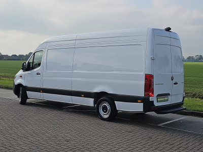 Mercedes-Benz SPRINTER 317 L3H2 | Automaat | LED | Camera | MBUX10 | PDC | Airco | Mtf-stuurwiel | Cruise Control foto 6