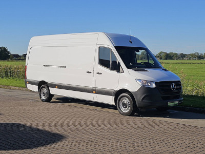 Mercedes-Benz SPRINTER 317 L3H2 Automaat MBUX10 foto 5