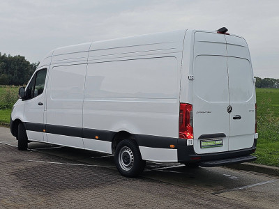 Mercedes-Benz SPRINTER 317 L3H2 Automaat MBUX10 foto 6