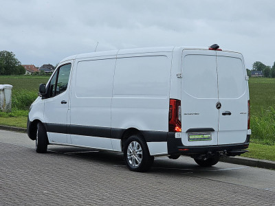 Mercedes-Benz SPRINTER 319 L2H1 V6 LED Mbux10 6